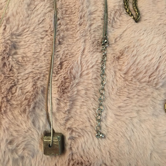 Set of 3 long necklaces - Picture 4 of 4